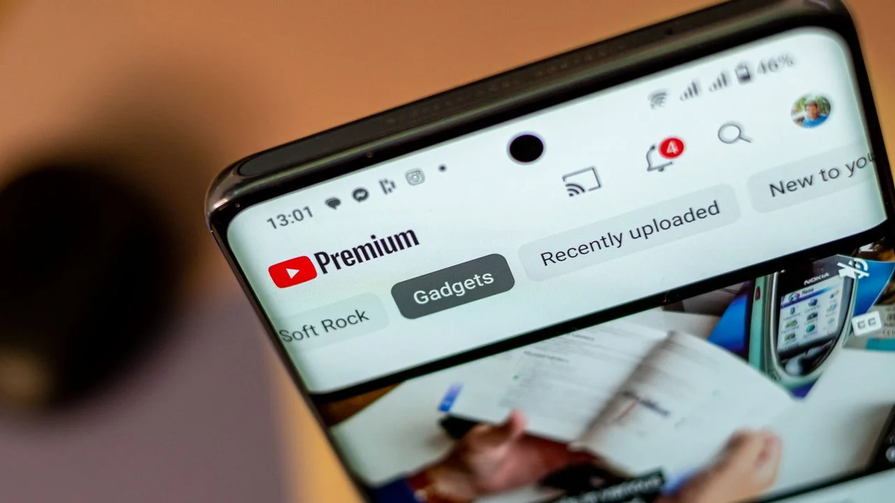 YouTube's New Android Features Are Built for Watching on the Move